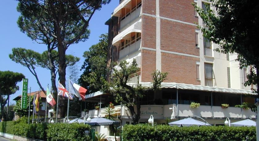 Hotel Le Ginestre Lido di Camaiore Extérieur photo