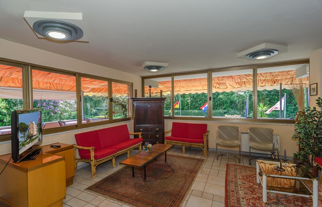 Hotel Le Ginestre Lido di Camaiore Extérieur photo