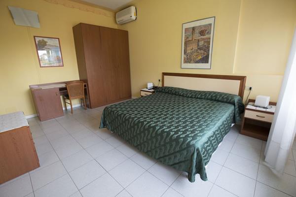 Hotel Le Ginestre Lido di Camaiore Extérieur photo