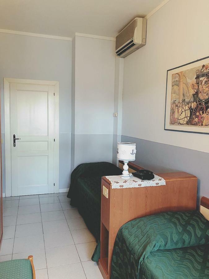 Hotel Le Ginestre Lido di Camaiore Extérieur photo